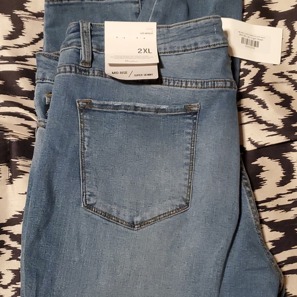 KanCan Denim - Kancan mid rise super skinny jeans